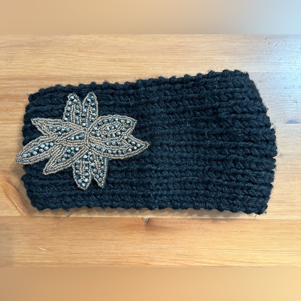 Embroidered winter headband